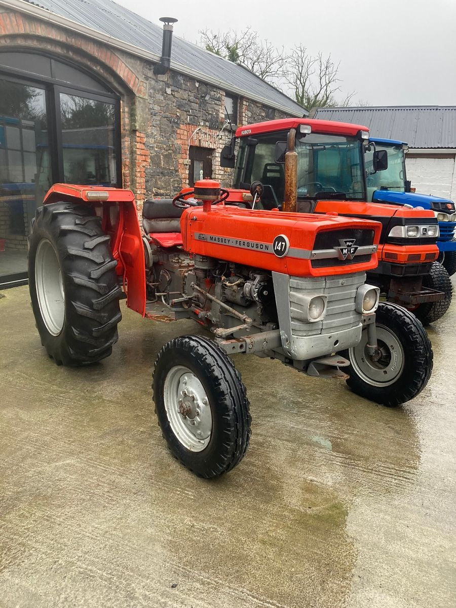 1975, MASSEY FERGUSON 147 TRACTOR