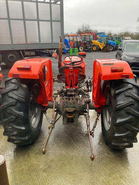 1975, MASSEY FERGUSON 147 TRACTOR