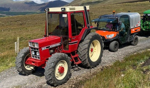 1984, CASE INTERNATIONAL 885XL TRACTOR