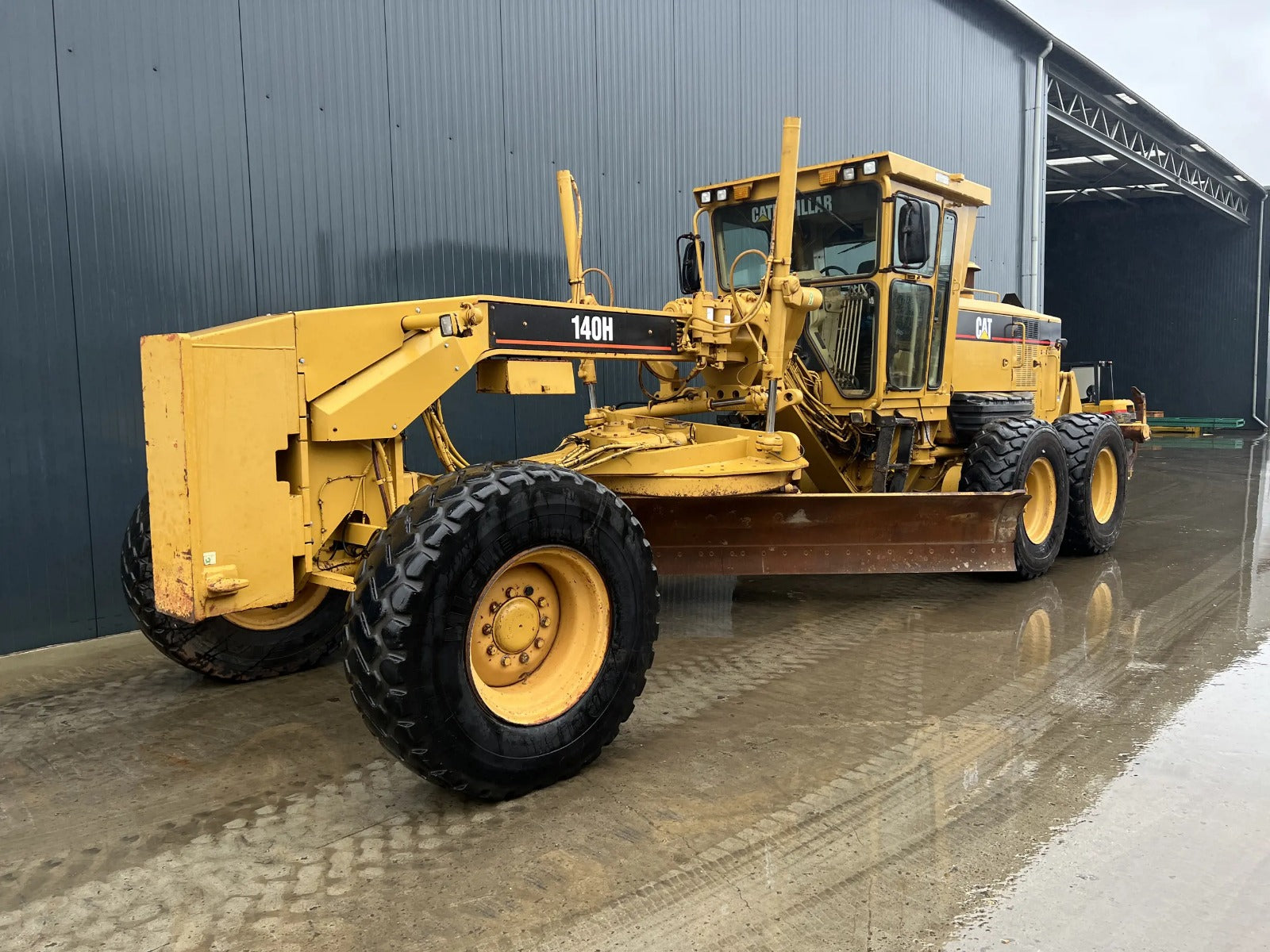 2006, CATERPILLAR 140H SERIES II MOTOR GRADER