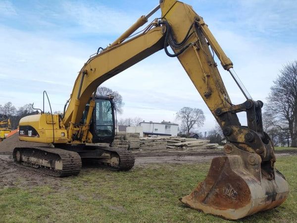 2005, CATERPILLAR 320C EXCAVATOR