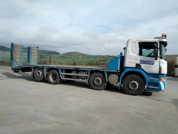 2009, SCANIA P380, 8x2 REARLIFT BEAVERTAIL FLATBED TRUCK