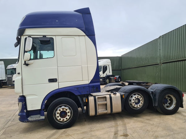 2015, DAF XF105-460, 6X2 MIDLIFT TOPLINE TRACTOR